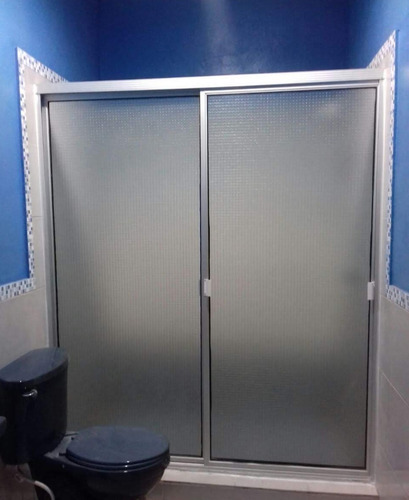 3 Cuartos,baño,garage,sala Amplia,comedor Cocina, Corr Tras