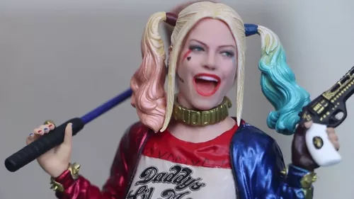 Action Figure Boneca Harley Quinn Arlequina Esquadrão Suicida Dc