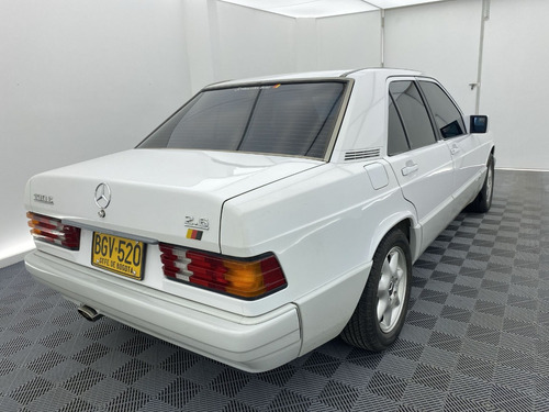 Imagen 10 de 25 de Mercedes Benz 190 E 2.6
