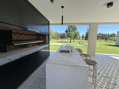 Venta Casa A Estrenar Fincas De San Vicente Golf Con Piscina