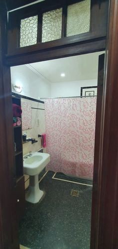 Imagen 12 de 17 de Venta Ph 4 Ambientes Sobre Av. Hip. Yrigoyen 6500