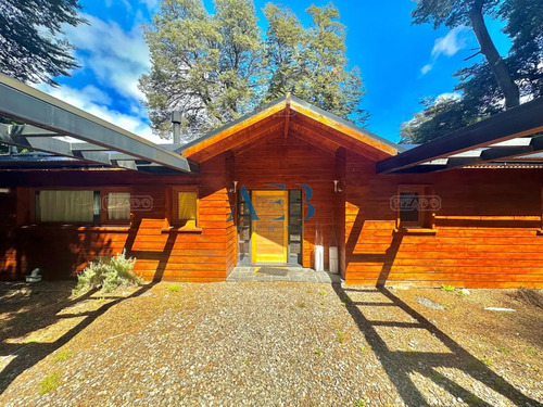 Venta De Casa En Arelauquen - Bariloche -