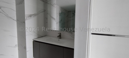 Apartamento ( A Estrenar / Remodelado ) Alquiler Las Mercedes ( Premium La Vista ) Mls - 24-22182