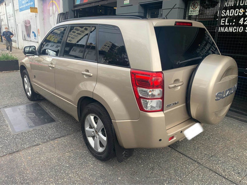 Suzuki Grand Vitara 2.4 Jiii 2011