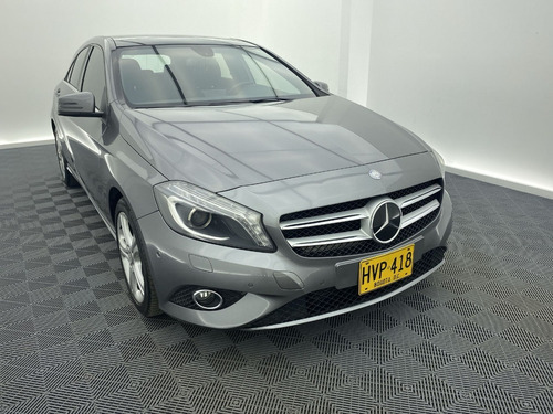 Imagen 6 de 25 de Mercedes Benz A200 1.6 Turbo