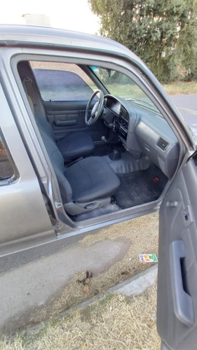 Imagen 16 de 16 de Toyota Hilux 2.8 Dlx 4x2 2000 400.000km Reales Vremy