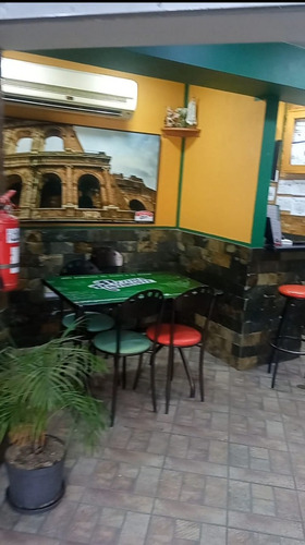 Venta Fondo De Comercio Pizzeria Activa, Full Equipada. Los Chaguaramos Ubicación Muy Transcurrida. Yy