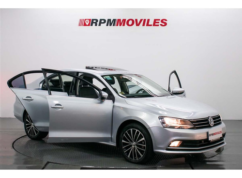 Volkswagen Vento 2.5 Luxury 170cv