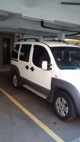 Imagem 1 de 5 de Fiat Doblo 2012 1.8 16v Adventure Flex 5p