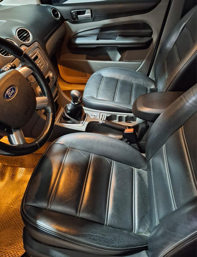 Ford Focus 2 1.8 Tdci Ghia Mt