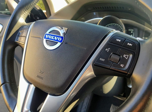 Volvo V60 2.0 T5 Momentum Turbo Gasolina 4p Automático