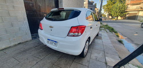 Chevrolet Onix Joy 5p 1.4N LS MT+