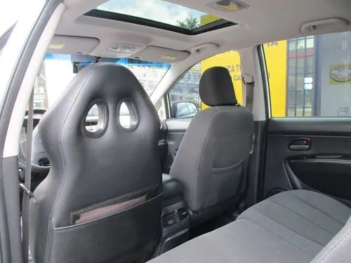Kia Carens EX 2000CC AT AA