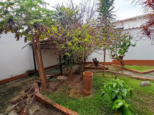 Imagen 9 de 14 de Casa En Venta A Pie De Calle Pueblo Nuevo