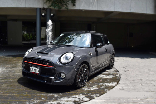 Imagen 6 de 13 de Mini Cooper S 2017 Hot Chili Mas Equipado