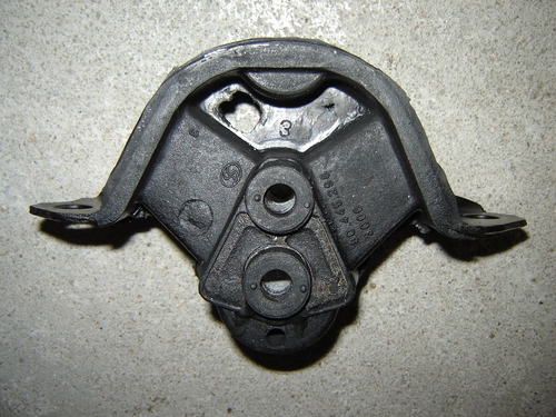 Soporte Motor Delantero Derecho Chevrolet Corsa/celta S/aire