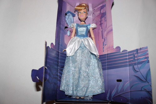 2022 Cenicienta Cinderella Disney Princess Disney Store