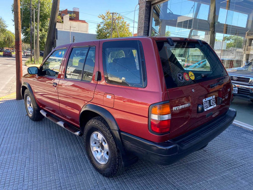Imagen 4 de 12 de Nissan Pathfinder 1997 3.3 Se At