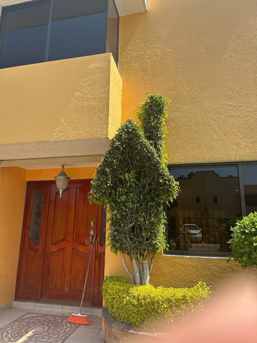 Casa En Venta En Granjas Lomas Guadalupe Av1737