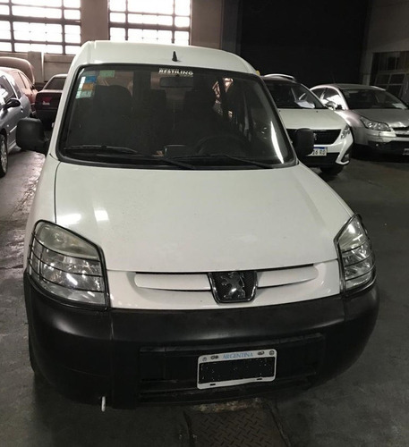 Peugeot Partner Furgón Confort 1.4 Nafta