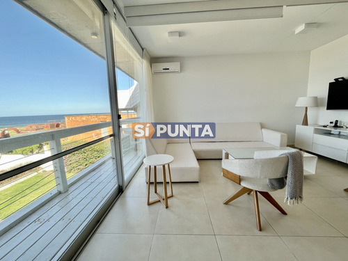 Excelente Apartamento En Manantiales Con Parrilla En La Terraza Y Vista Al Mar, Punta Del Este, Uruguay