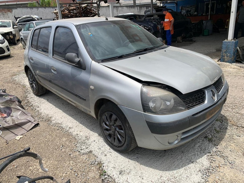 Renault Clio 1.0 2011 Sucata Para Retirada De Peças