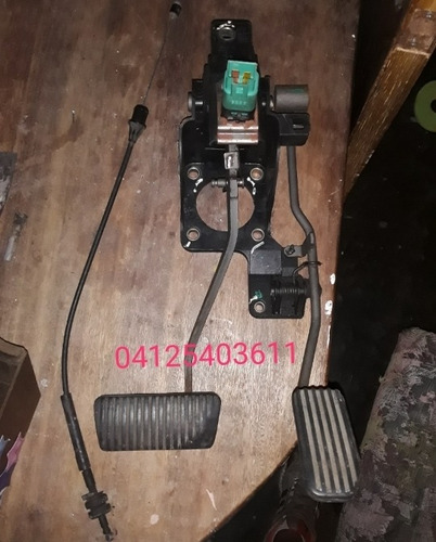 Imagen 4 de 4 de Pedal Optra Limited Tapa Amarilla