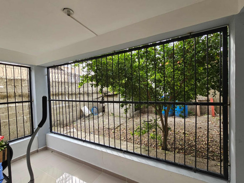 Se Vende Casa En La Urb. Toribio Piantini, En Sfm