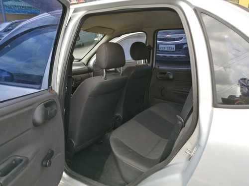 Gm - Chevrolet Corsa Clessic 1.0 Gasol. 2004