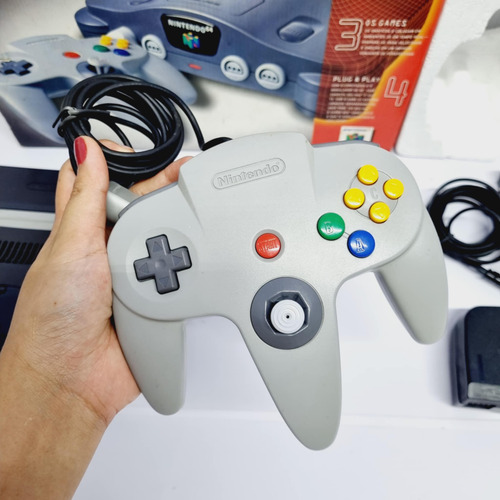 208- Console Nintendo 64 Gradiente Em Ótimo Estado Preto (Usado)