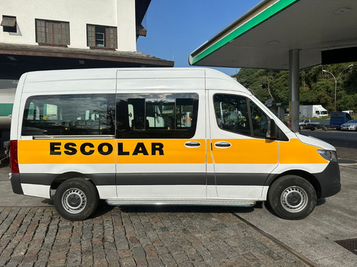 Mercedes-Benz Sprinter Van 417
