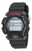 Casio Dw9052-1v G Shock, Digital, 200 M, Detalles En Rojo