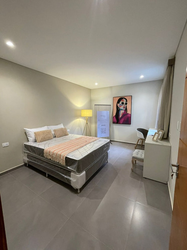 Vendo Casa Amoblada Con Piscina En El Barrio Kennedy: 3 Habitaciones Y 3 Baños