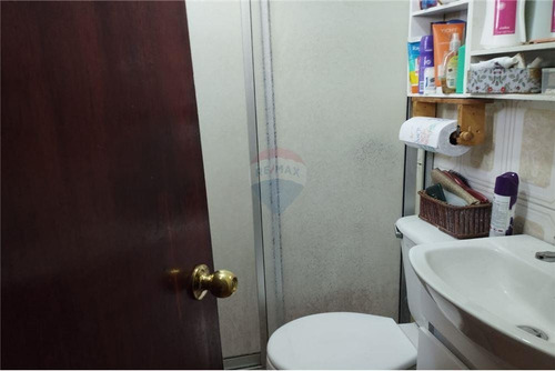 Imagen 9 de 11 de Casa 2 Pisos En Venta Pudahuel 4d 2b Santiago