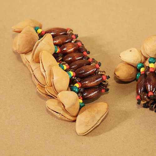 Pulsera De Carcasa De Nuez De Nuez Acompañamiento