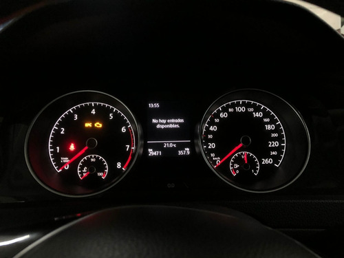 Imagen 5 de 13 de Volkswagen Golf 1.4 Comfortline Sport Std 2019