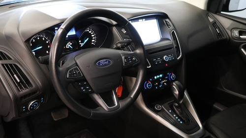 Ford Focus Iii 2.0 Sedan Se Plus At6 - 120864 - C