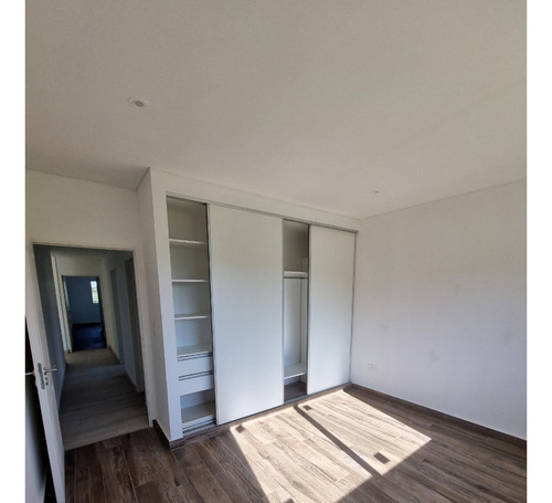 Casa A La Venta En San Felipe De Canning!!! 3 Dormitorios!! Vista Al Pulmon!! Oportunidad!!