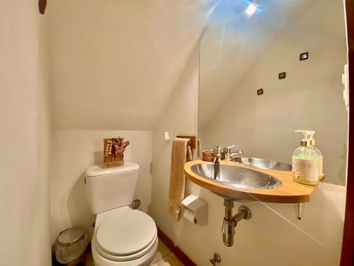 Imagen 3 de 22 de Impecable Casa En Condominio Cerrado