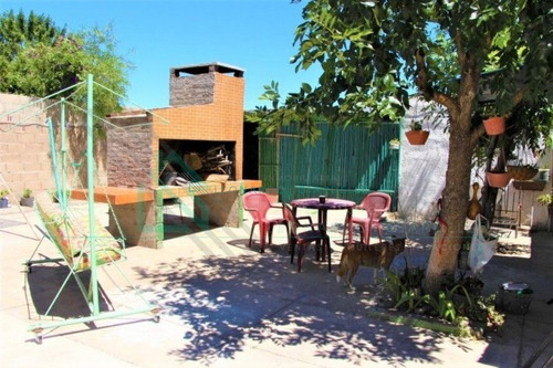 Imagen 6 de 10 de Carmelo - Excelente Casa En Zona Este