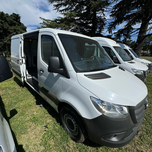 Mercedes-Benz Sprinter 311 CDI Street Furgón L 3665 TN V2