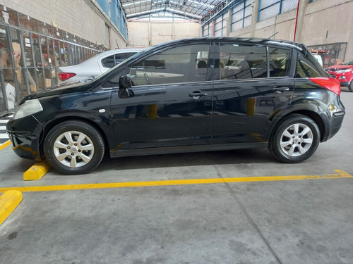 Nissan Tiida 1.8 Tekna