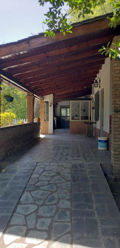 Casa En Venta - 3 Dormitorios 1 Baño - Cochera - 7.186mts2 - Moreno