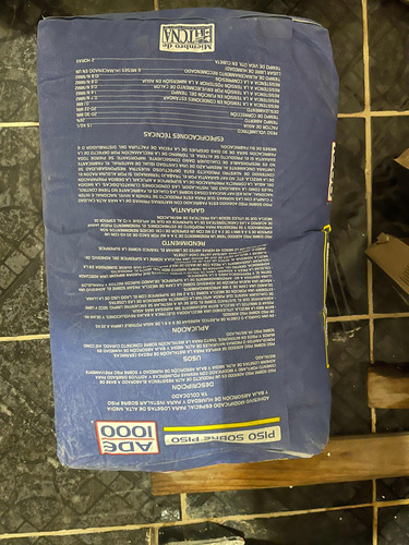 Bolsita De Pega Piso Piso Sobrepiso Ade1000 Máxima Ader