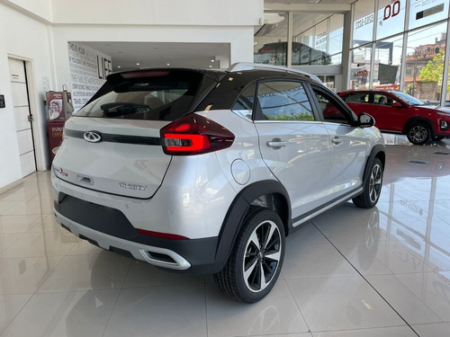 Imagen 2 de 25 de Chery Tiggo 2 Pro Luxury 1.5 Mt 2022 0 Km. Plateado T/ Negro