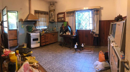 Imagen 9 de 12 de Casa 3 Ambientes A Refaccionar