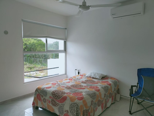Imagen 18 de 26 de Venta De Casa Con 3 Recamaras Y 4 Baños En Privada