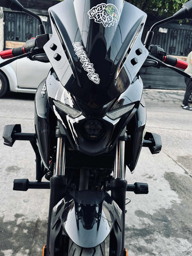 Pulsar N250 2024 Fi Sliders Negros Tiene Cúpula (no Se Perfo