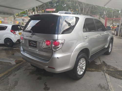Imagen 5 de 15 de Toyota Fortuner 2015 2.7l At 2700cc 4x2