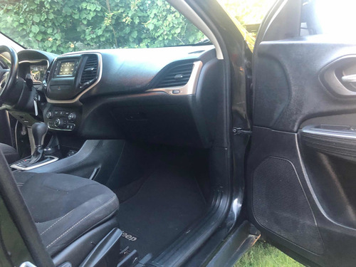 Imagen 14 de 15 de 2018 Jeep Cherokee Sport